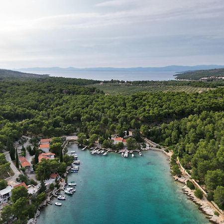 Villa Kalinic Milna  Eksteriør billede
