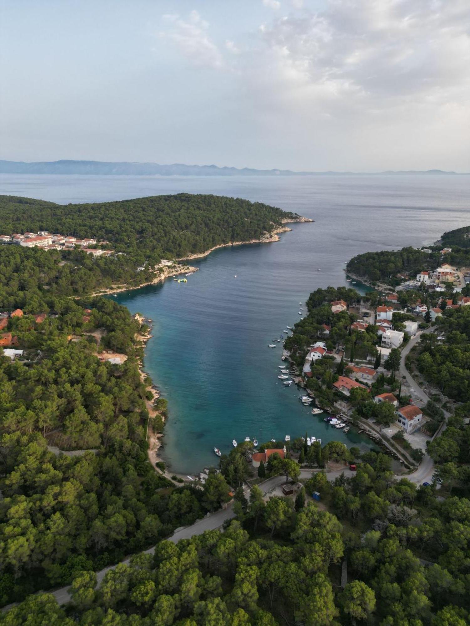Villa Kalinic Milna  Eksteriør billede